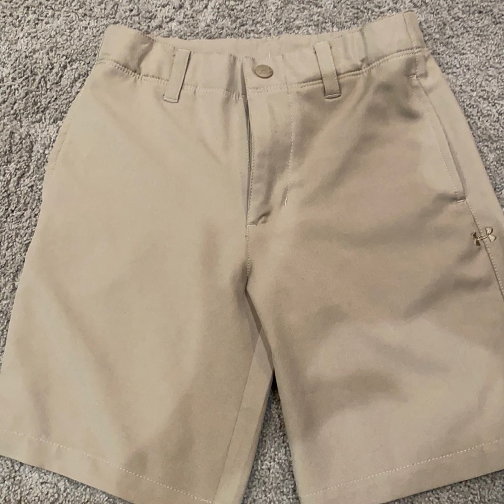 Boys Kaki Under Armor Shorts
